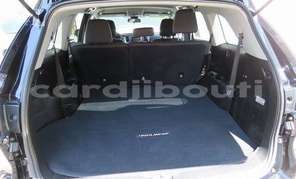 Acheter Import Voiture Toyota Highlander Noir à Dikhil, Dikhil Acheter Import Voiture Toyota Highlander Noir à Dikhil, Dikhil