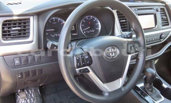 Acheter Import Voiture Toyota Highlander Noir à Dikhil, Dikhil Acheter Import Voiture Toyota Highlander Noir à Dikhil, Dikhil