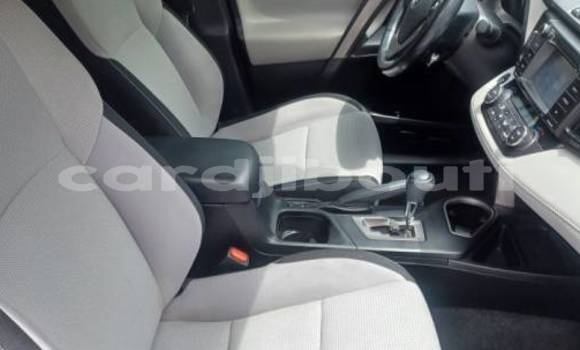 Acheter Import Voiture Toyota RAV4 Autre à Djibouti, Djibouti Region Acheter Import Voiture Toyota RAV4 Autre à Djibouti, Djibouti Region