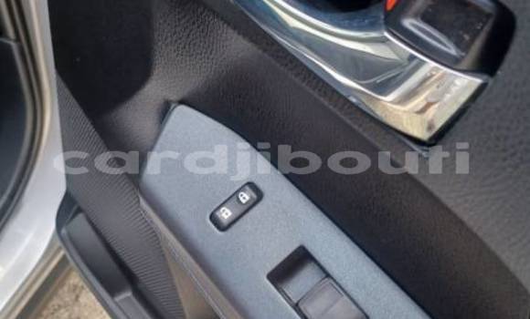 Acheter Import Voiture Toyota RAV4 Autre à Djibouti, Djibouti Region Acheter Import Voiture Toyota RAV4 Autre à Djibouti, Djibouti Region