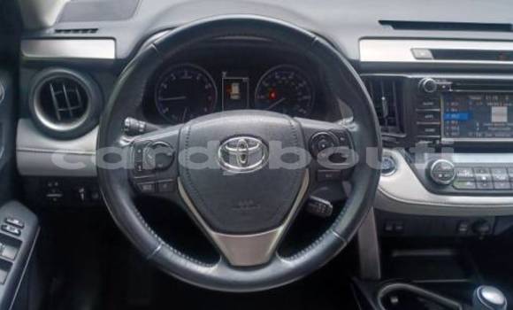 Acheter Import Voiture Toyota RAV4 Autre à Djibouti, Djibouti Region Acheter Import Voiture Toyota RAV4 Autre à Djibouti, Djibouti Region