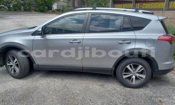 Acheter Import Voiture Toyota RAV4 Autre à Djibouti, Djibouti Region Acheter Import Voiture Toyota RAV4 Autre à Djibouti, Djibouti Region