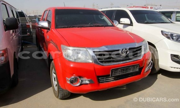 Buy Import Toyota Hilux Red Car in Import - Dubai in Ali Sabieh Region Buy Import Toyota Hilux Red Car in Import - Dubai in Ali Sabieh Region