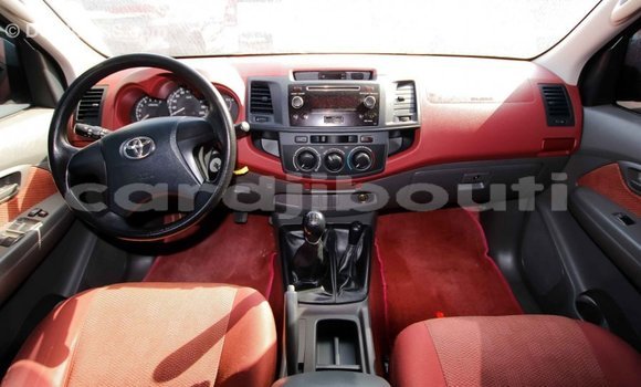 Buy Import Toyota Hilux Red Car in Import - Dubai in Ali Sabieh Region Buy Import Toyota Hilux Red Car in Import - Dubai in Ali Sabieh Region