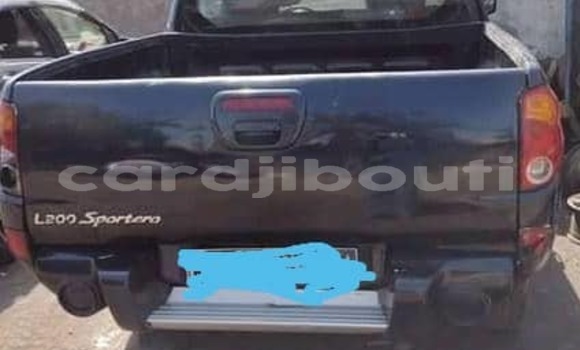 Acheter Occasion Voiture Mitsubishi L200 Bleu à Djibouti, Djibouti Region Acheter Occasion Voiture Mitsubishi L200 Bleu à Djibouti, Djibouti Region