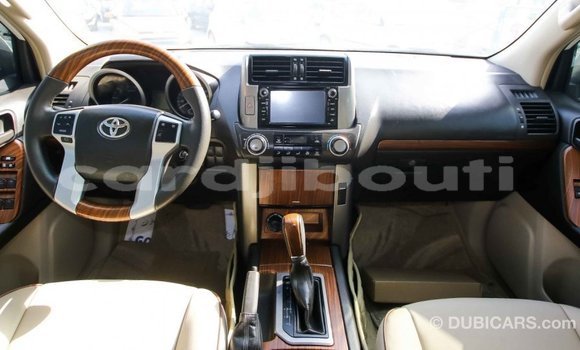 Buy Import Toyota Prado White Car in Import - Dubai in Ali Sabieh Region Buy Import Toyota Prado White Car in Import - Dubai in Ali Sabieh Region