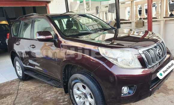 Acheter Occasion Voiture Toyota Prado Rouge à Djibouti, Djibouti Region Acheter Occasion Voiture Toyota Prado Rouge à Djibouti, Djibouti Region