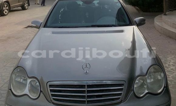 Buy Used Mercedes-Benz 230 Other Car in Djibouti in Djibouti Region Buy Used Mercedes-Benz 230 Other Car in Djibouti in Djibouti Region