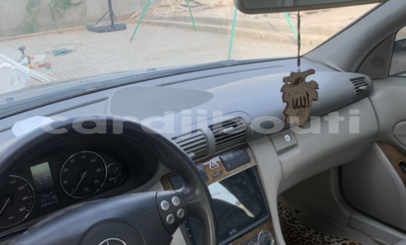 Buy Used Mercedes-Benz 230 Other Car in Djibouti in Djibouti Region Buy Used Mercedes-Benz 230 Other Car in Djibouti in Djibouti Region