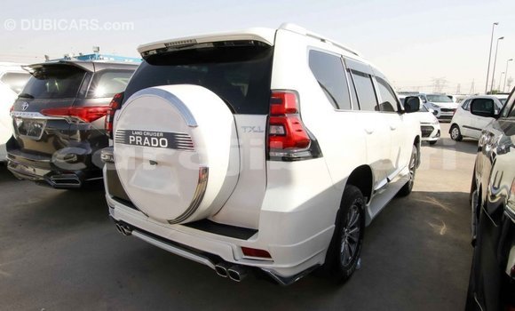 Buy Import Toyota Prado White Car in Import - Dubai in Ali Sabieh Region Buy Import Toyota Prado White Car in Import - Dubai in Ali Sabieh Region