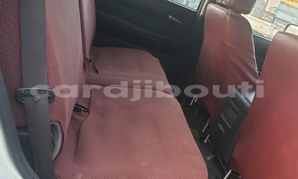 Acheter Occasion Voiture Nissan Patrol Blanc à Djibouti, Djibouti Region Acheter Occasion Voiture Nissan Patrol Blanc à Djibouti, Djibouti Region