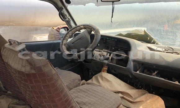 Acheter Occasion Voiture Toyota Hiace Blanc à Djibouti, Djibouti Region Acheter Occasion Voiture Toyota Hiace Blanc à Djibouti, Djibouti Region