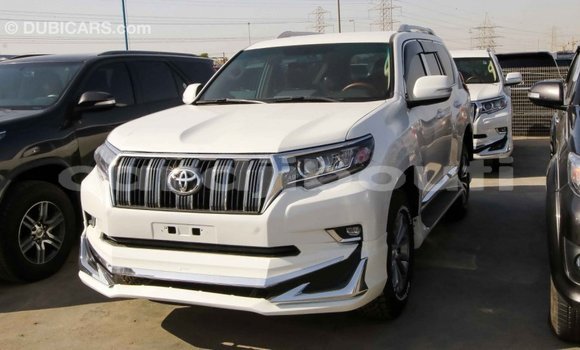 Buy Import Toyota Prado White Car in Import - Dubai in Ali Sabieh Region Buy Import Toyota Prado White Car in Import - Dubai in Ali Sabieh Region