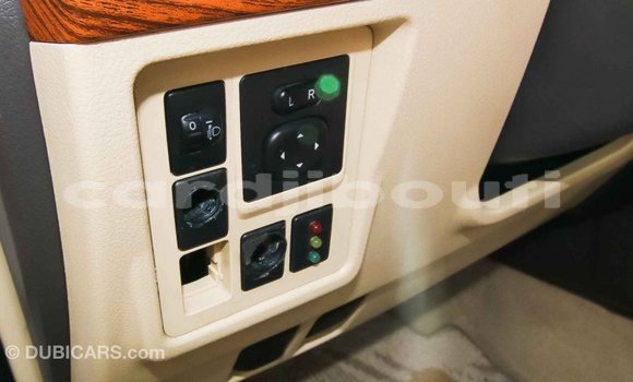 Buy Import Toyota Prado White Car in Import - Dubai in Ali Sabieh Region Buy Import Toyota Prado White Car in Import - Dubai in Ali Sabieh Region
