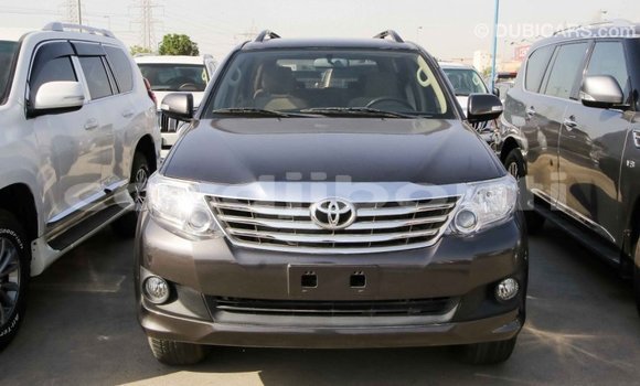 Buy Import Toyota Fortuner Other Car in Import - Dubai in Ali Sabieh Region Buy Import Toyota Fortuner Other Car in Import - Dubai in Ali Sabieh Region