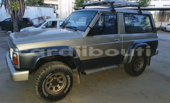 Acheter Occasion Voiture Nissan Patrol Gris à Djibouti, Djibouti Region Acheter Occasion Voiture Nissan Patrol Gris à Djibouti, Djibouti Region