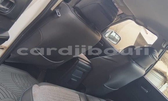 Acheter Occasion Voiture Nissan Patrol Blanc à Djibouti, Djibouti Region Acheter Occasion Voiture Nissan Patrol Blanc à Djibouti, Djibouti Region