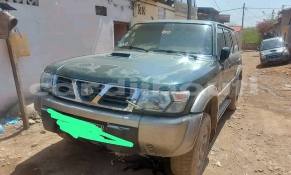 Acheter Occasion Voiture Nissan Patrol Vert à Djibouti, Djibouti Region Acheter Occasion Voiture Nissan Patrol Vert à Djibouti, Djibouti Region