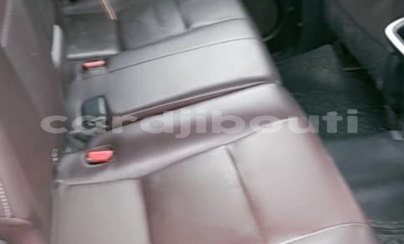 Acheter Neuf Voiture Toyota Fortuner Gris à Djibouti, Djibouti Region Acheter Neuf Voiture Toyota Fortuner Gris à Djibouti, Djibouti Region