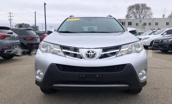 Acheter Import Voiture Toyota RAV4 Gris à Djibouti, Djibouti Region Acheter Import Voiture Toyota RAV4 Gris à Djibouti, Djibouti Region