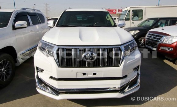 Acheter Import Voiture Toyota Prado Blanc à Import - Dubai, Ali Sabieh Region Acheter Import Voiture Toyota Prado Blanc à Import - Dubai, Ali Sabieh Region