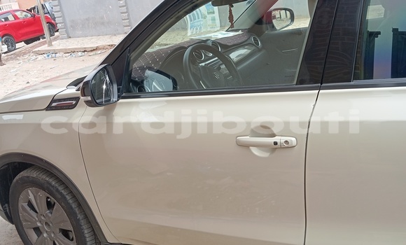 Acheter Occasion Voiture Suzuki Vitara Marron à Djibouti, Djibouti Region Acheter Occasion Voiture Suzuki Vitara Marron à Djibouti, Djibouti Region