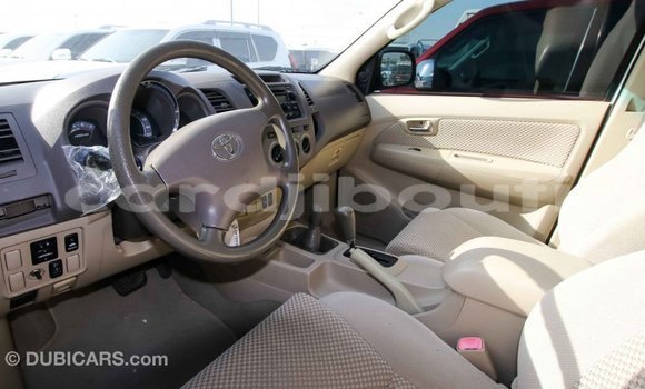 Buy Import Toyota Fortuner White Car in Import - Dubai in Ali Sabieh Region Buy Import Toyota Fortuner White Car in Import - Dubai in Ali Sabieh Region
