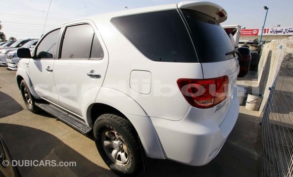 Buy Import Toyota Fortuner White Car in Import - Dubai in Ali Sabieh Region Buy Import Toyota Fortuner White Car in Import - Dubai in Ali Sabieh Region
