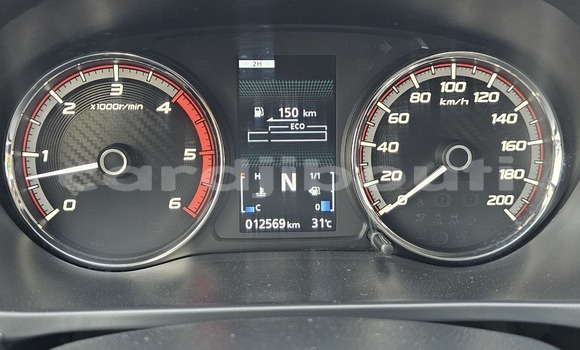 Acheter Neuf Voiture Mitsubishi L200 Marron à Djibouti, Djibouti Region Acheter Neuf Voiture Mitsubishi L200 Marron à Djibouti, Djibouti Region