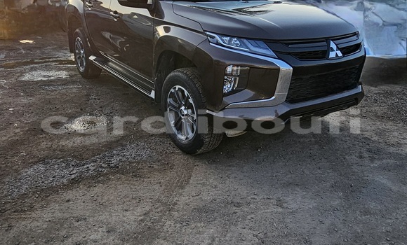 Acheter Neuf Voiture Mitsubishi L200 Marron à Djibouti, Djibouti Region Acheter Neuf Voiture Mitsubishi L200 Marron à Djibouti, Djibouti Region