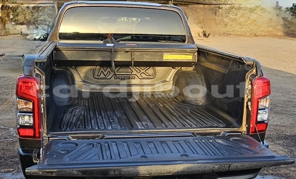 Acheter Neuf Voiture Mitsubishi L200 Marron à Djibouti, Djibouti Region Acheter Neuf Voiture Mitsubishi L200 Marron à Djibouti, Djibouti Region
