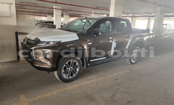 Acheter Neuf Voiture Mitsubishi L200 Marron à Djibouti, Djibouti Region Acheter Neuf Voiture Mitsubishi L200 Marron à Djibouti, Djibouti Region
