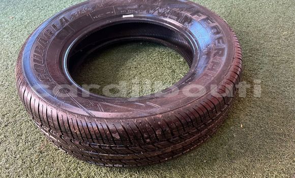 Acheter Neuf Voiture Toyota Land Cruiser Prado Noir à Djibouti, Djibouti Region Acheter Neuf Voiture Toyota Land Cruiser Prado Noir à Djibouti, Djibouti Region