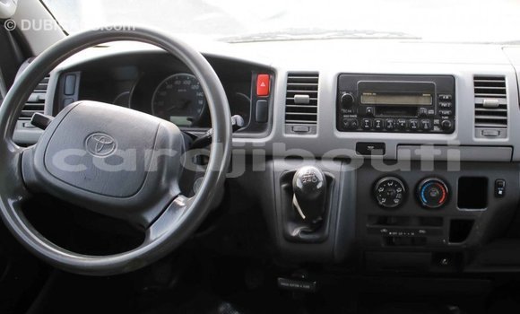 Buy Import Toyota Hiace White Car in Import - Dubai in Ali Sabieh Region Buy Import Toyota Hiace White Car in Import - Dubai in Ali Sabieh Region