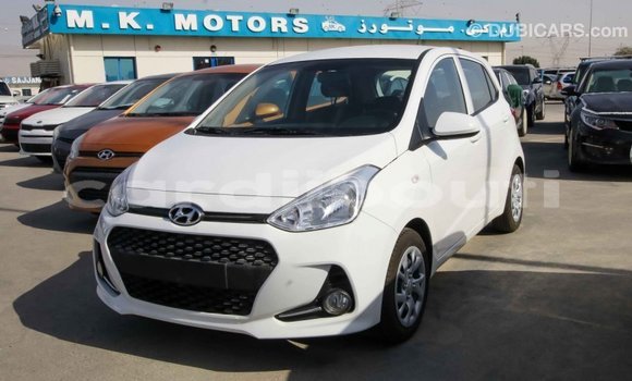 Buy Import Hyundai i10 White Car in Import - Dubai in Ali Sabieh Region Buy Import Hyundai i10 White Car in Import - Dubai in Ali Sabieh Region