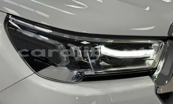 Acheter Neuf Voiture Toyota Hilux Blanc à Djibouti, Djibouti Region Acheter Neuf Voiture Toyota Hilux Blanc à Djibouti, Djibouti Region