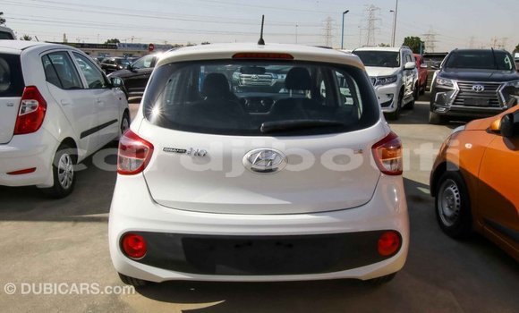 Buy Import Hyundai i10 White Car in Import - Dubai in Ali Sabieh Region Buy Import Hyundai i10 White Car in Import - Dubai in Ali Sabieh Region