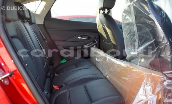 Acheter Import Voiture Jaguar E-Pace Rouge à Import - Dubai, Ali Sabieh Region Acheter Import Voiture Jaguar E-Pace Rouge à Import - Dubai, Ali Sabieh Region