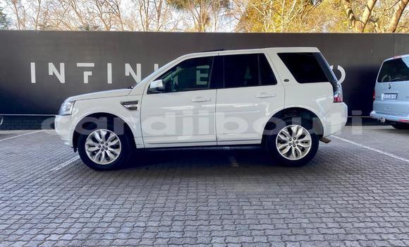 Acheter Occasion Voiture Land Rover Freelander Blanc à Djibouti, Djibouti Region Acheter Occasion Voiture Land Rover Freelander Blanc à Djibouti, Djibouti Region