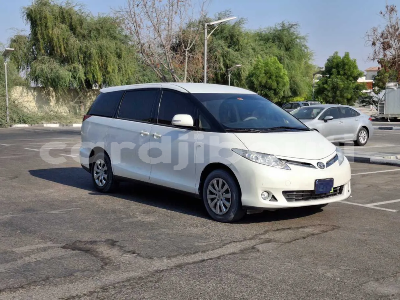 Big with watermark toyota previa djibouti region djibouti 4530