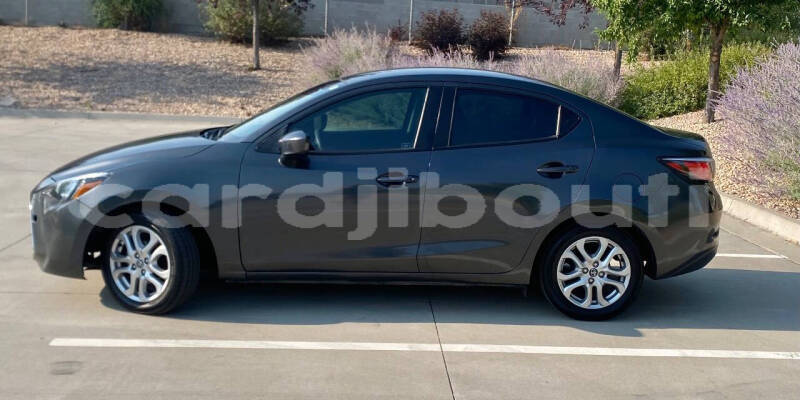 Big with watermark toyota yaris djibouti region djibouti 4533