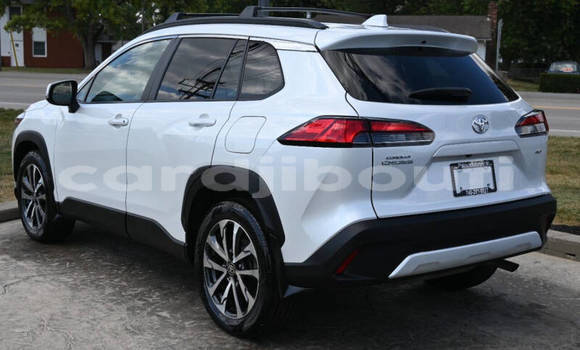Acheter Occasion Voiture Toyota Corolla Cross Blanc à Djibouti, Djibouti Region Acheter Occasion Voiture Toyota Corolla Cross Blanc à Djibouti, Djibouti Region
