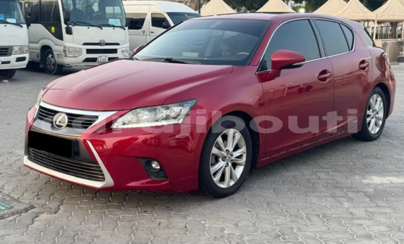 Acheter Occasion Voiture Lexus CT Rouge à Djibouti, Djibouti Region