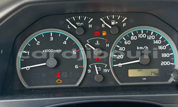 Acheter Occasion Voiture Toyota Land Cruiser Blanc à Djibouti, Djibouti Region Acheter Occasion Voiture Toyota Land Cruiser Blanc à Djibouti, Djibouti Region