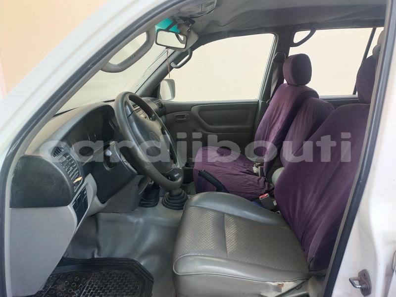 Big with watermark toyota land cruiser prado east africa djibouti city 4543