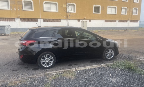 Acheter Occasion Voiture Hyundai i30 Noir à Djibouti, Djibouti Region Acheter Occasion Voiture Hyundai i30 Noir à Djibouti, Djibouti Region