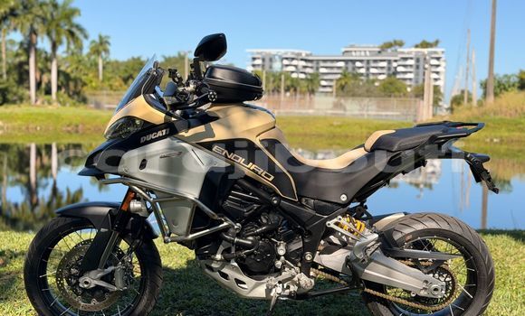 Acheter Occasion Moto Ducati Multistrada Noir à Alaili Dadda, Obock Acheter Occasion Moto Ducati Multistrada Noir à Alaili Dadda, Obock