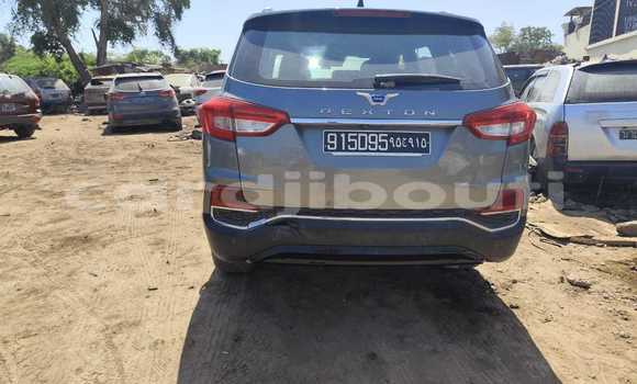 Acheter Occasion Voiture SsangYong Rexton Noir à Djibouti, Djibouti Region Acheter Occasion Voiture SsangYong Rexton Noir à Djibouti, Djibouti Region