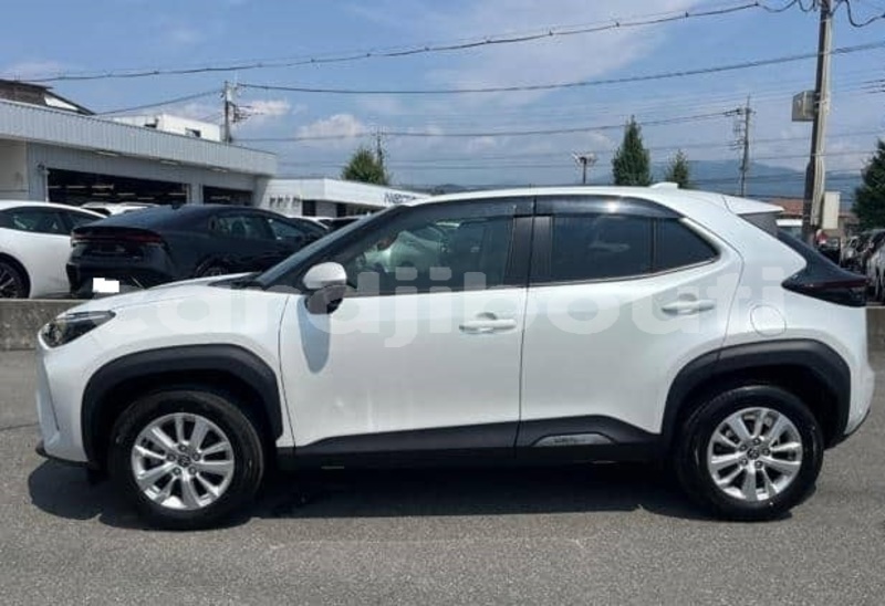 Big with watermark toyota yaris djibouti region djibouti 4583