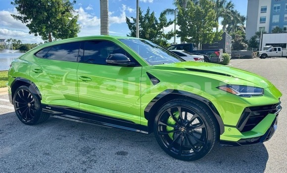 Acheter Occasion Voiture Lamborghini Urus Vert à Ali Sabieh, Ali Sabieh Region